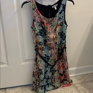 Short sleeveless dress